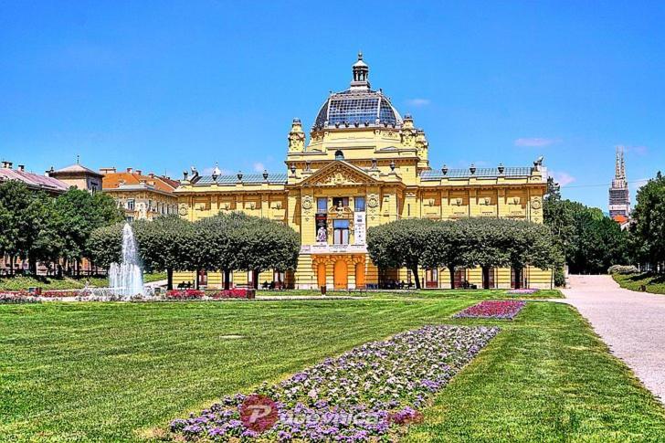 Mia Apartment Zagreb Bagian luar foto